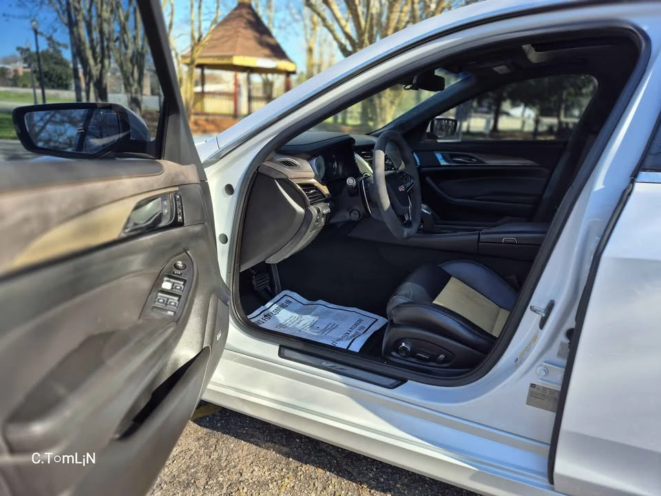 2016 Cadillac CTS-V 3rd Gen - Image 14 of 20