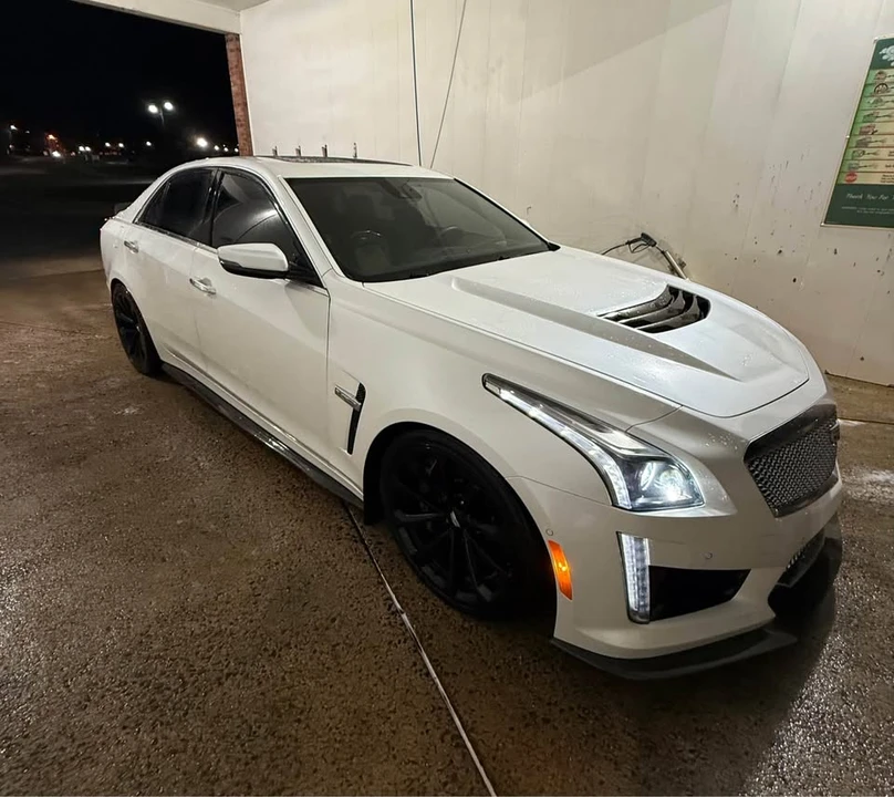 2016 Cadillac CTS-V 3rd Gen - Image 6 of 13