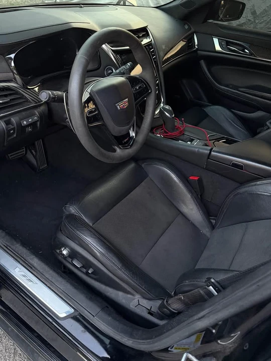 2016 Cadillac CTS-V 3rd Gen - Image 5 of 11