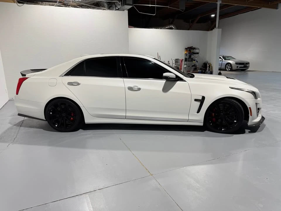 2016 Cadillac CTS-V 3rd Gen - Image 9 of 18