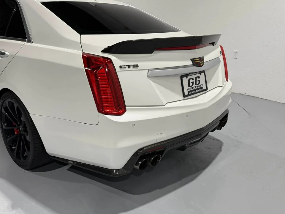 2016 Cadillac CTS-V 3rd Gen - Image 5 of 10