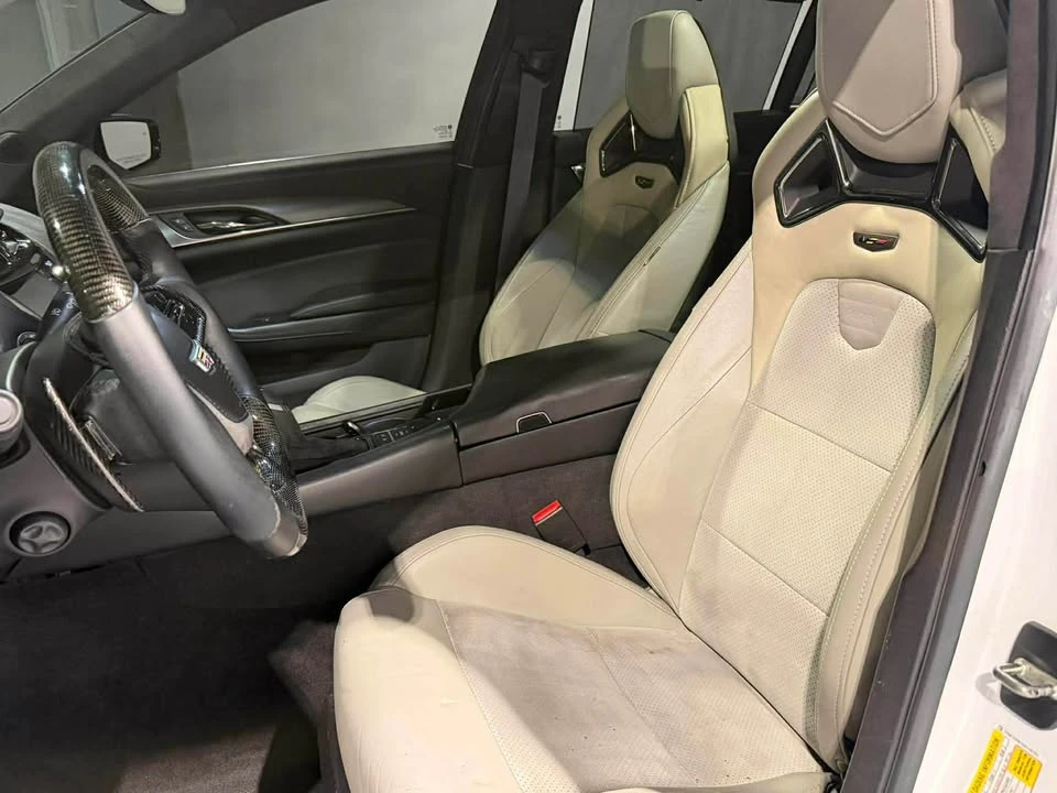2016 Cadillac CTS-V 3rd Gen - Image 8 of 10