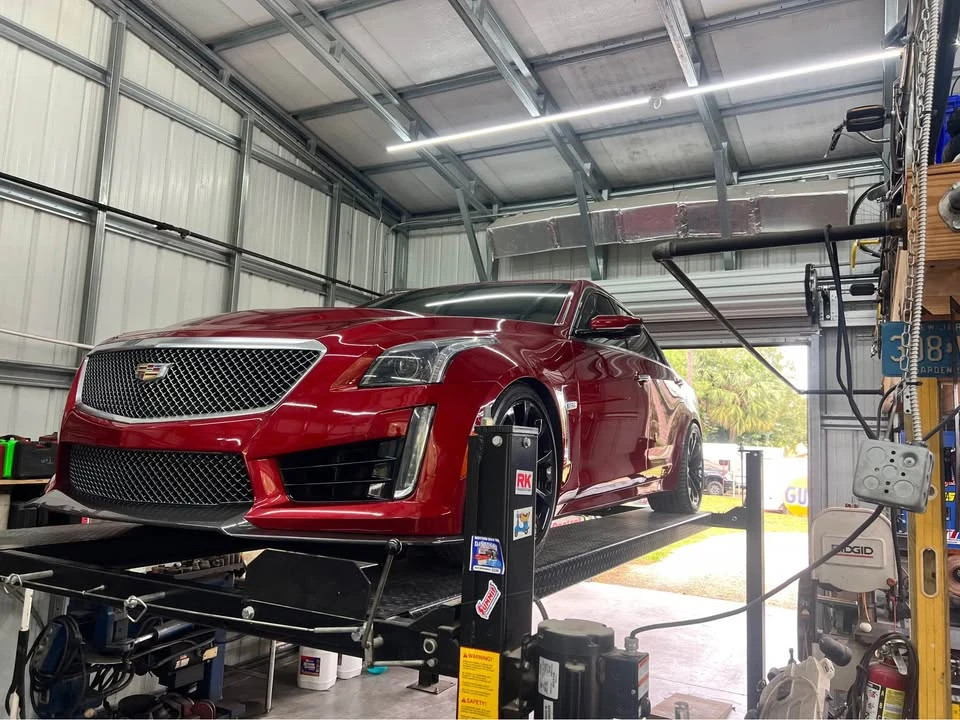 2016 Cadillac CTS-V 3rd Gen - Image 2 of 19