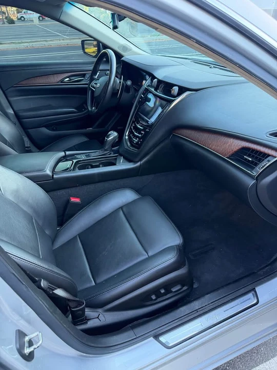 2016 Cadillac CTS-V 3rd Gen - Image 7 of 8
