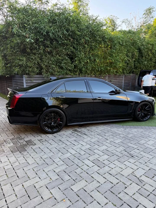 2016 Cadillac CTS-V 3rd Gen - Image 2 of 15