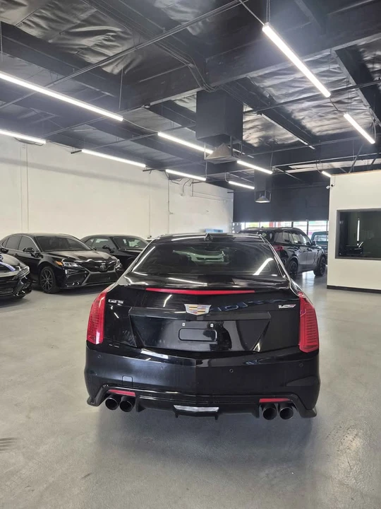 2016 Cadillac CTS-V 3rd Gen - Image 4 of 8