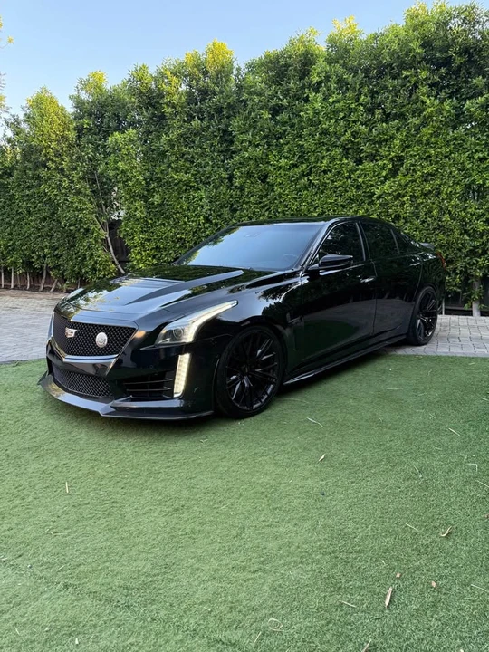 2016 Cadillac CTS-V 3rd Gen - Image 5 of 15
