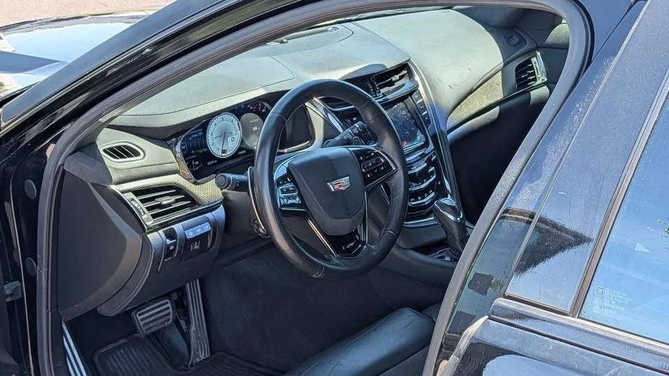 2016 Cadillac CTS-V 3rd Gen - Image 8 of 15