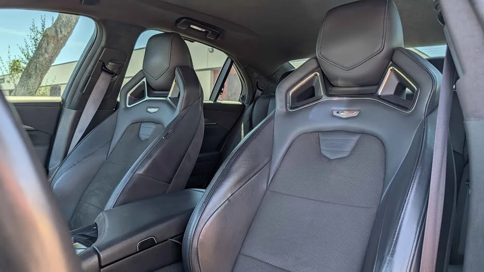 2016 Cadillac CTS-V 3rd Gen - Image 12 of 15