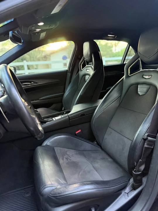 2016 Cadillac CTS-V 3rd Gen - Image 12 of 17