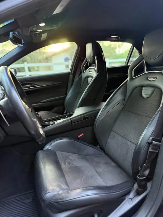2016 Cadillac CTS-V 3rd Gen - Image 5 of 11