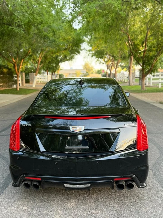 2016 Cadillac CTS-V 3rd Gen - Image 9 of 11