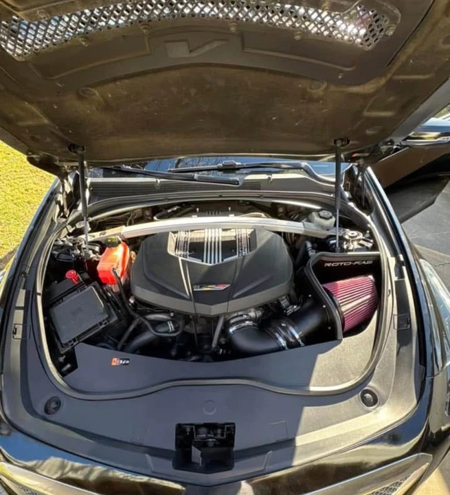 2016 Cadillac CTS-V 3rd Gen - Image 10 of 13