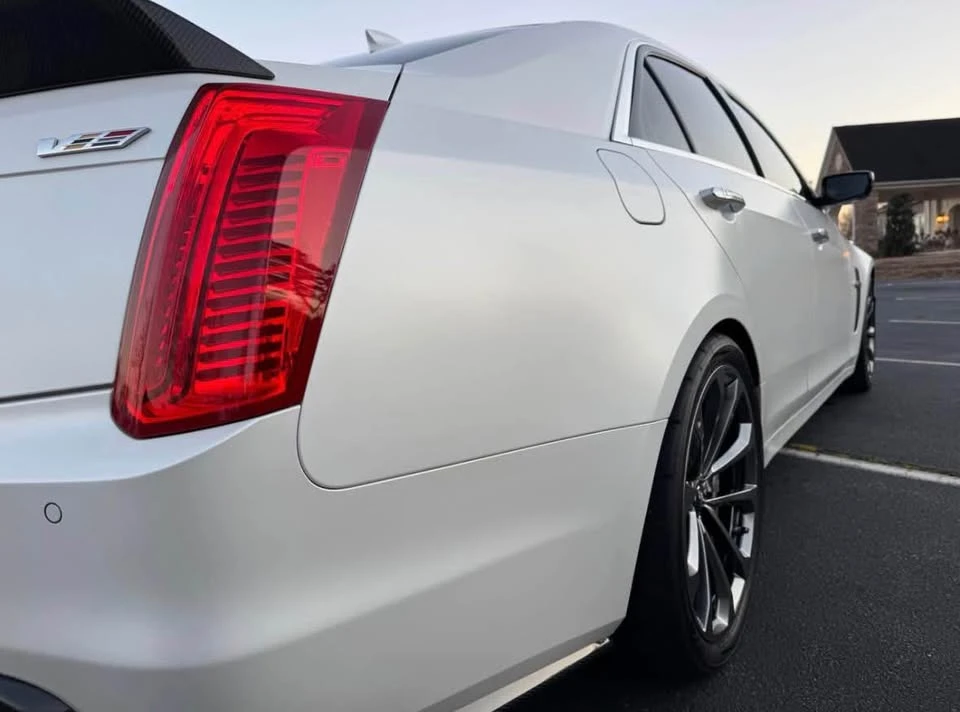 2016 Cadillac CTS-V 3rd Gen - Image 7 of 8
