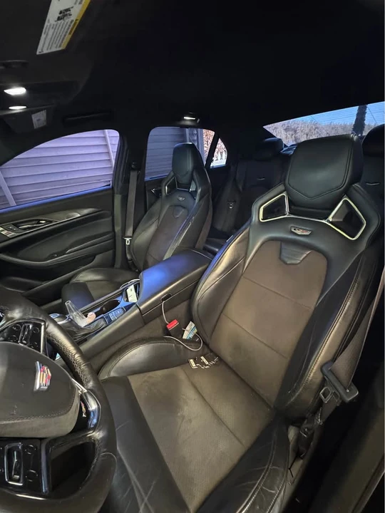 2016 Cadillac CTS-V 3rd Gen - Image 11 of 15