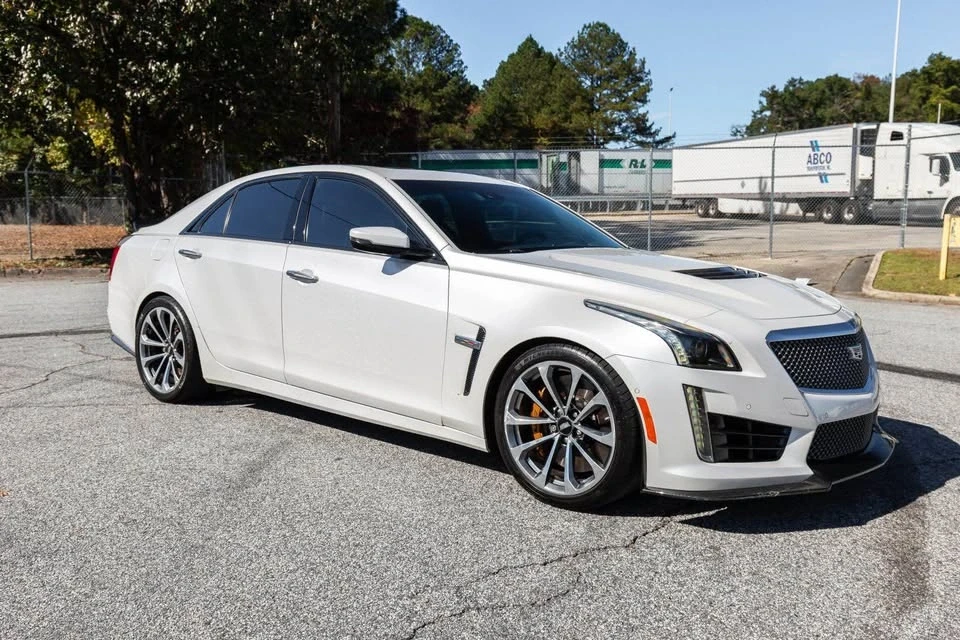 2016 Cadillac CTS-V 3rd Gen - Image 13 of 19