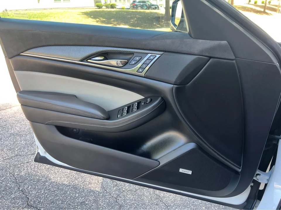 2016 Cadillac CTS-V 3rd Gen - Image 12 of 17