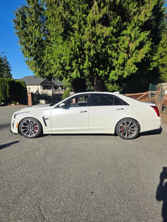 2016 Cadillac CTS-V 3rd Gen - Image 4 of 20