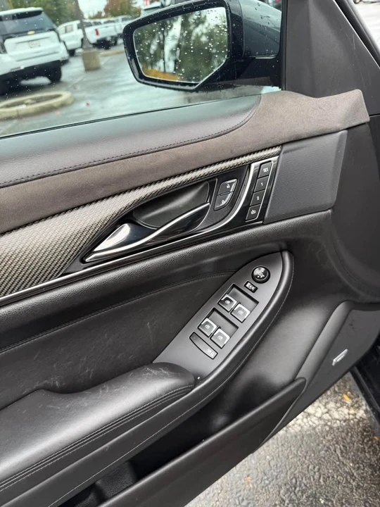 2016 Cadillac CTS-V 3rd Gen - Image 14 of 19