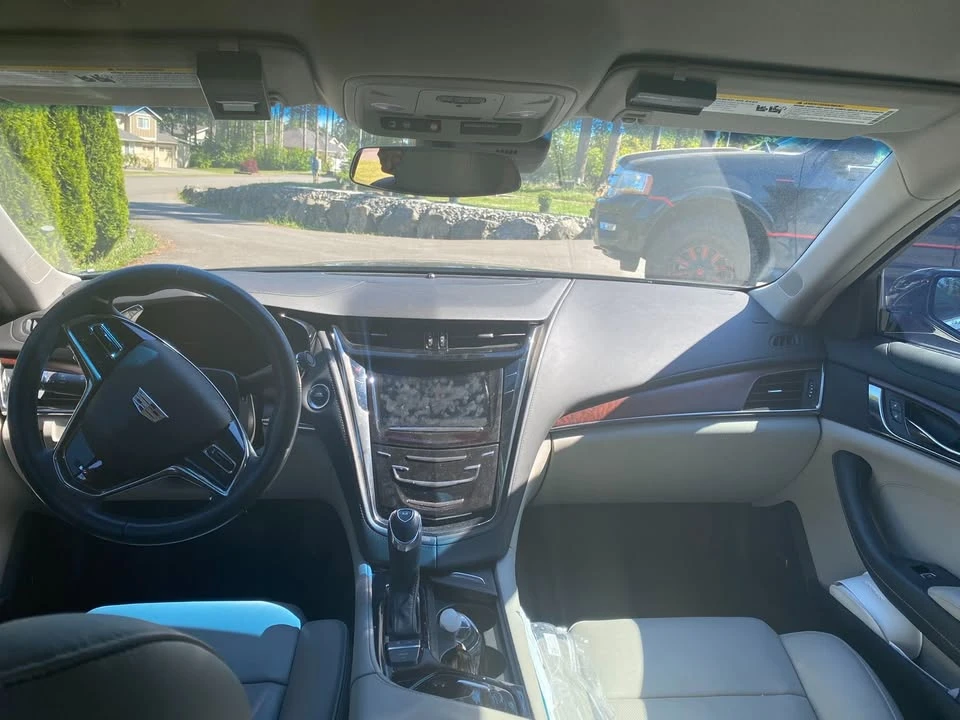 2016 Cadillac CTS-V 3rd Gen - Image 5 of 12