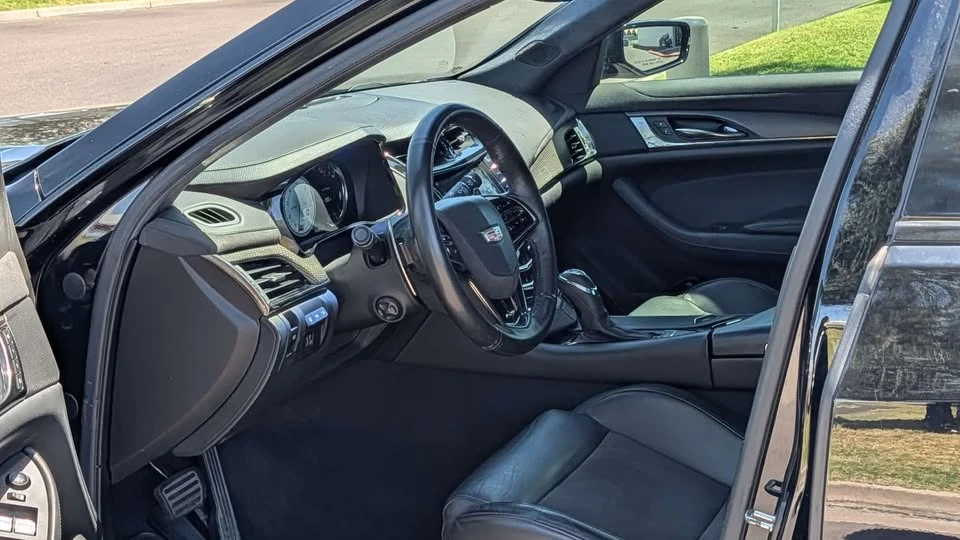 2016 Cadillac CTS-V 3rd Gen - Image 8 of 15