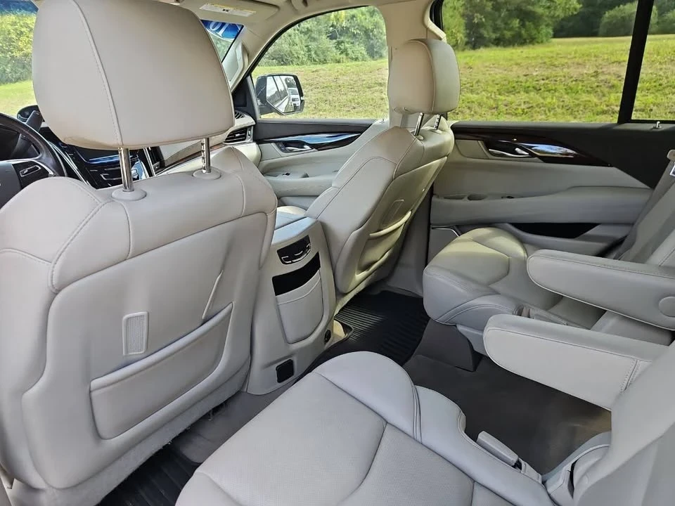 2016 Cadillac Escalade 4th Gen - Image 13 of 19