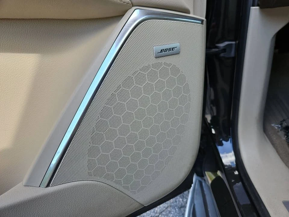 2016 Cadillac Escalade 4th Gen - Image 12 of 19