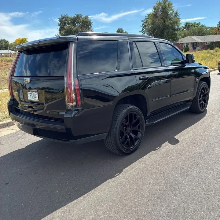 2016 Cadillac Escalade 4th Gen - Image 5 of 11