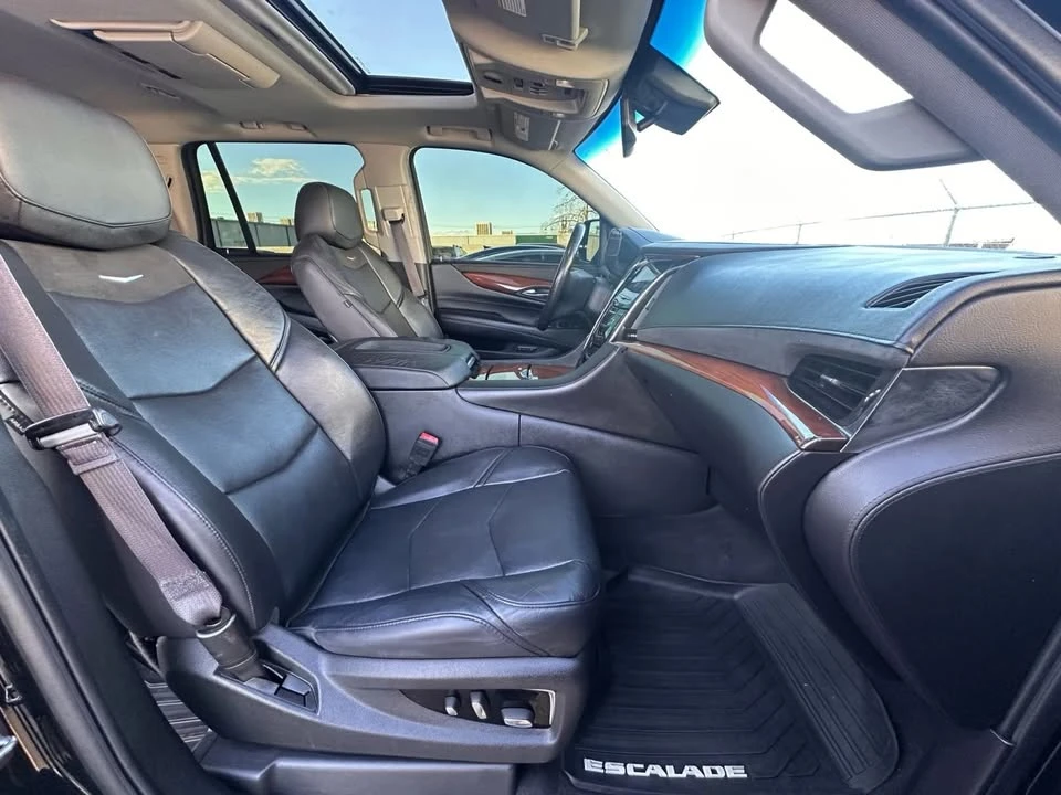 2016 Cadillac Escalade 4th Gen - Image 11 of 18