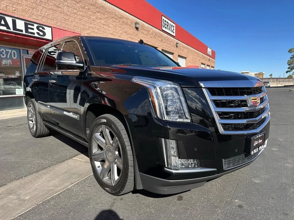 2016 Cadillac Escalade 4th Gen - Image 2 of 18