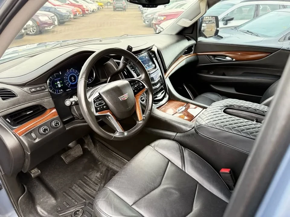 2016 Cadillac Escalade 4th Gen - Image 11 of 20