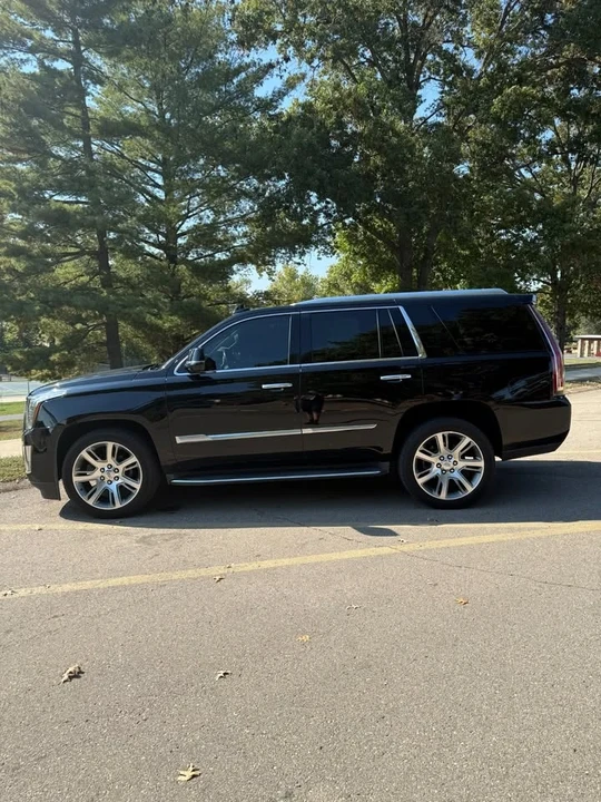 2016 Cadillac Escalade 4th Gen - Image 8 of 17
