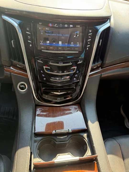2016 Cadillac Escalade 4th Gen - Image 17 of 17