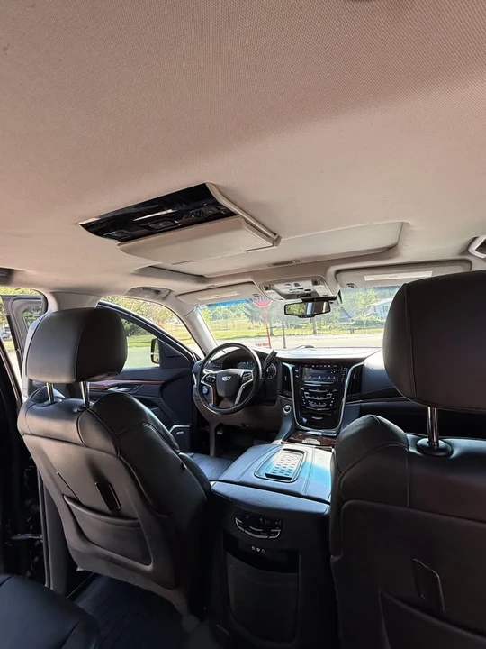 2016 Cadillac Escalade 4th Gen - Image 15 of 17