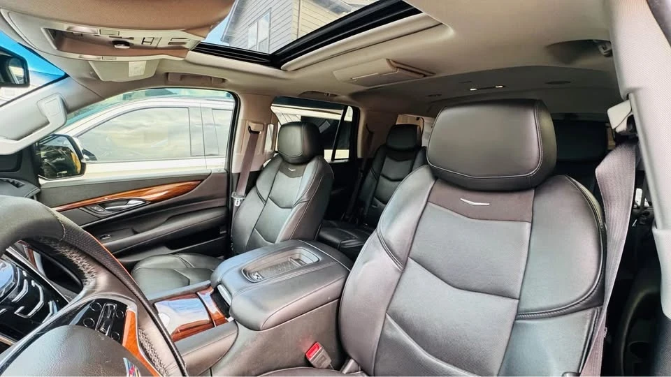 2016 Cadillac Escalade 4th Gen - Image 8 of 9