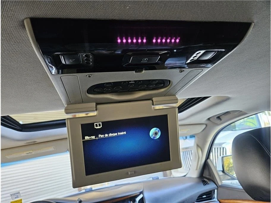 2016 Cadillac Escalade 4th Gen - Image 15 of 20