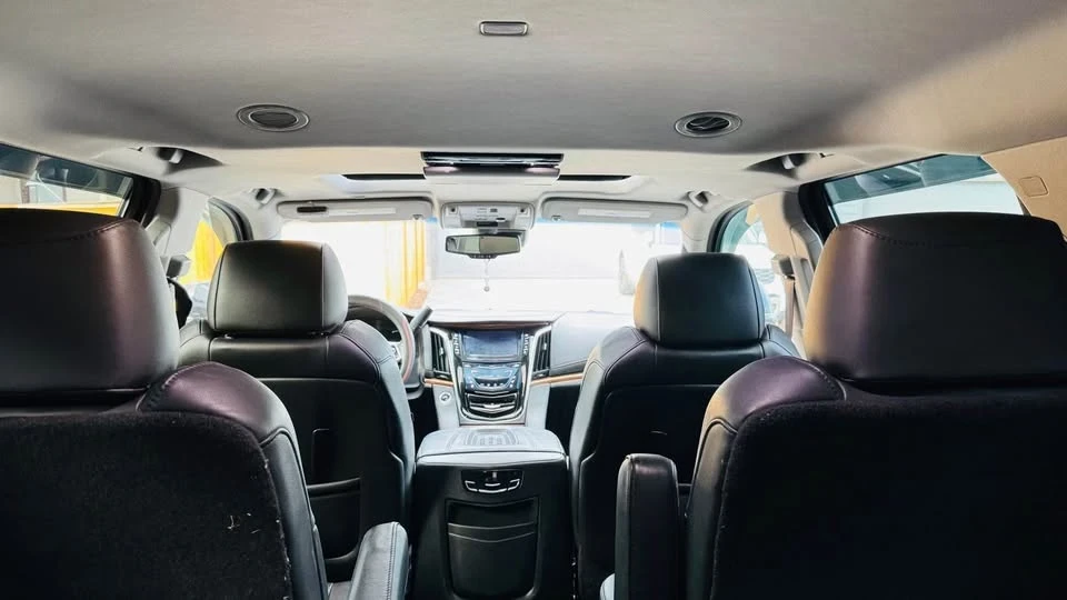 2016 Cadillac Escalade 4th Gen - Image 2 of 9