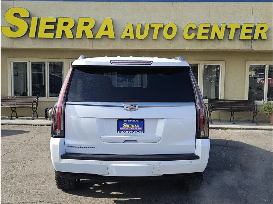2016 Cadillac Escalade 4th Gen - Image 11 of 20