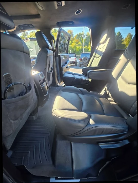 2016 Cadillac Escalade 4th Gen - Image 11 of 20