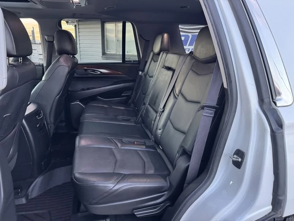 2016 Cadillac Escalade 4th Gen - Image 17 of 20