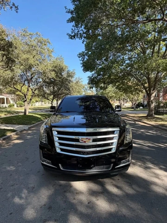 2016 Cadillac Escalade 4th Gen - Image 2 of 2