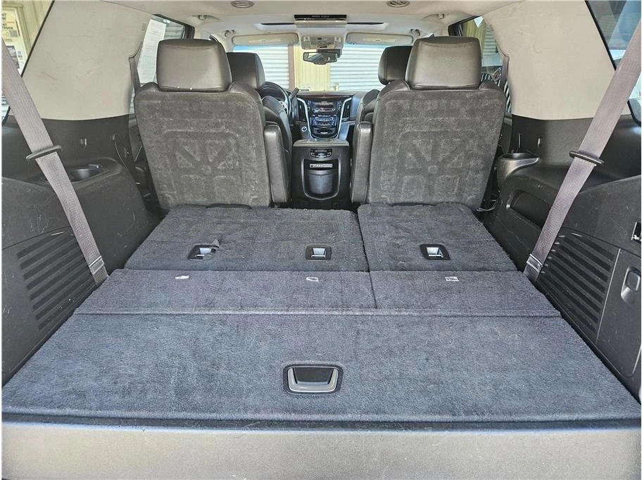 2016 Cadillac Escalade 4th Gen - Image 18 of 20