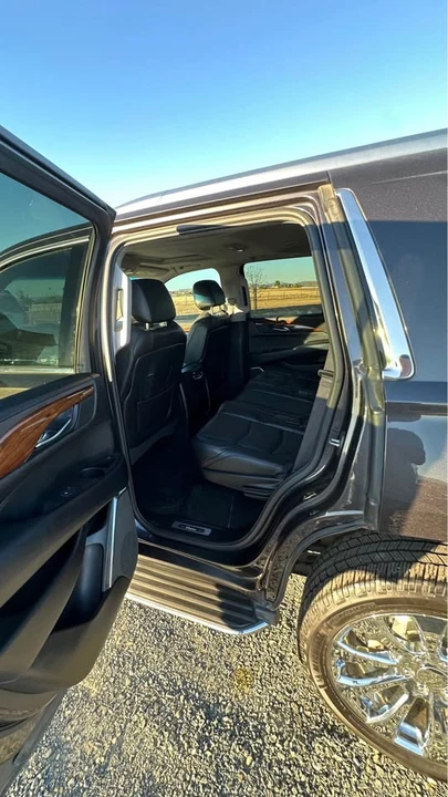 2016 Cadillac Escalade 4th Gen - Image 10 of 16