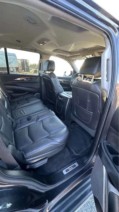 2016 Cadillac Escalade 4th Gen - Image 4 of 16