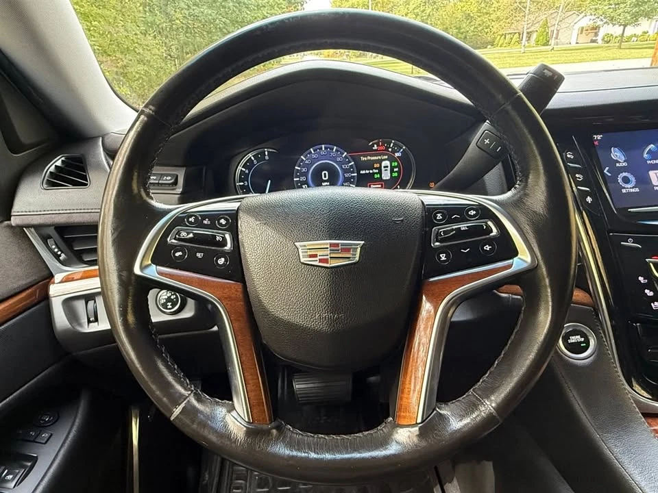 2016 Cadillac Escalade 4th Gen - Image 11 of 20