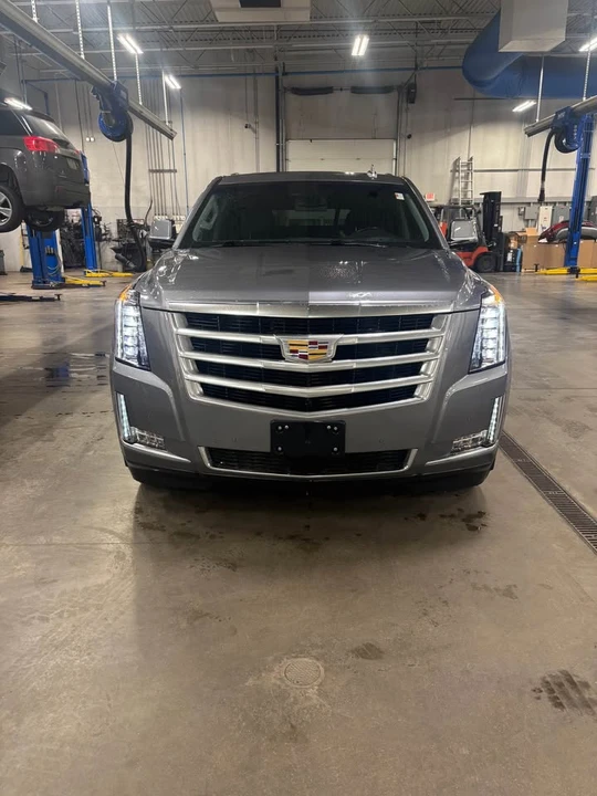 2016 Cadillac Escalade 4th Gen - Image 3 of 18