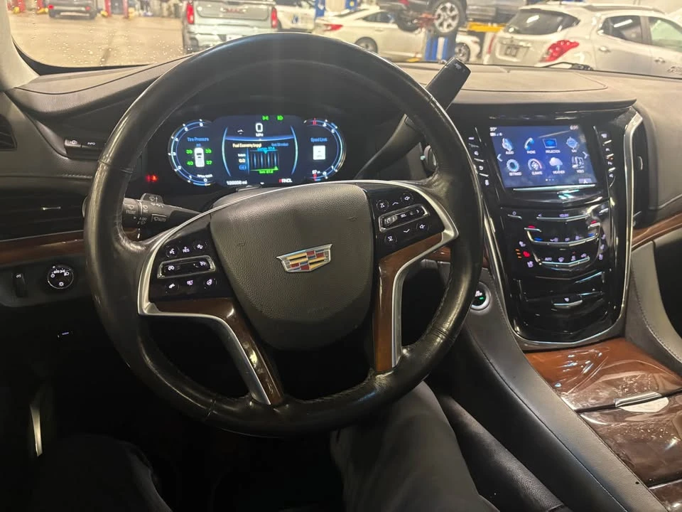 2016 Cadillac Escalade 4th Gen - Image 10 of 18