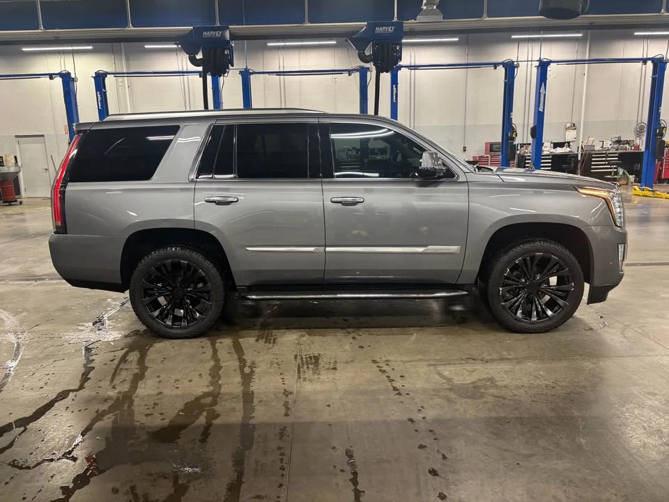 2016 Cadillac Escalade 4th Gen - Image 4 of 18