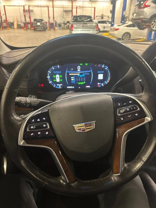 2016 Cadillac Escalade 4th Gen - Image 12 of 18
