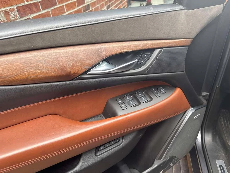 2016 Cadillac Escalade 4th Gen - Image 11 of 20